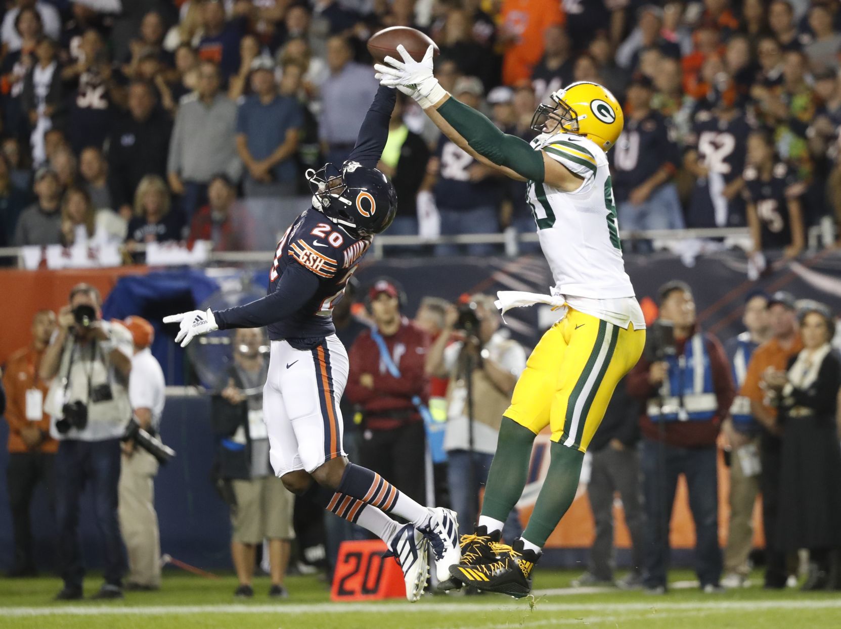 Packers 10, Bears 3